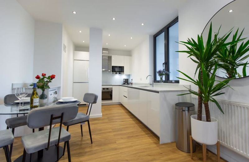 Open Plan Kitchen- click for photo gallery